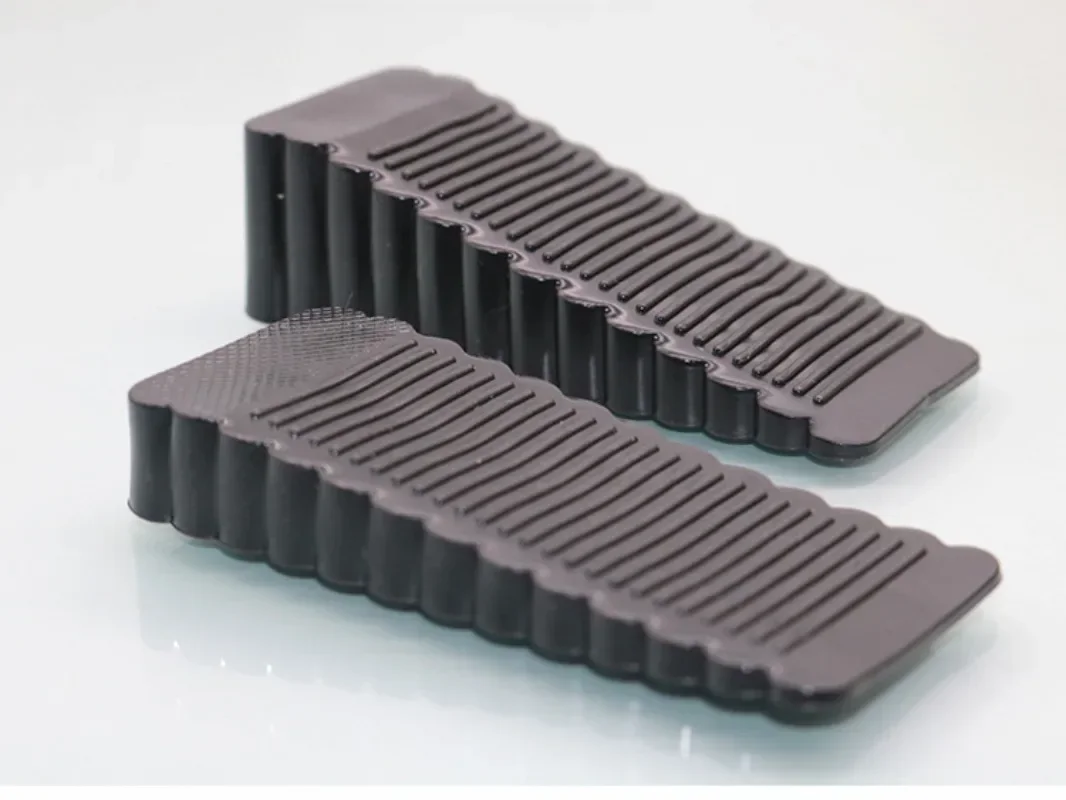 Gumowy stoper do drzwi ruchomy – Door Stopper Heavy recenzja i cena